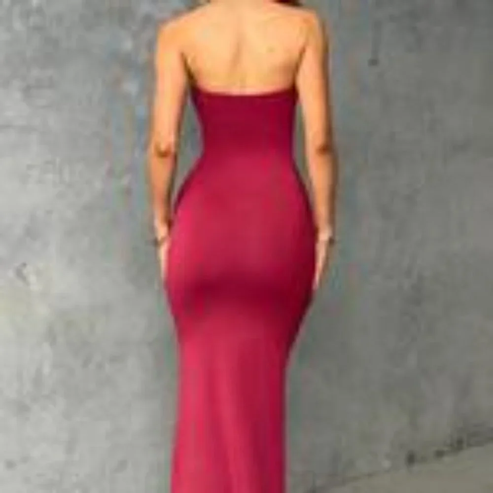 Emery Midi Dress - Cherry - Picture 2 of 2